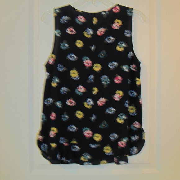 Joe Fresh Sleeveless Floral Top - Picture 2 of 5